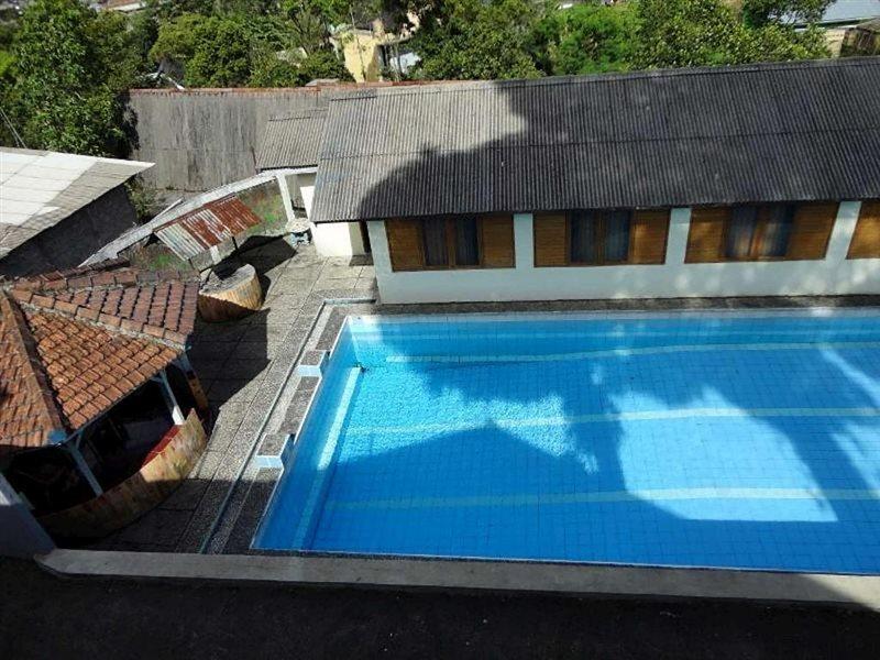 Villa Tunas Alam Mutiara Puncak Buitenkant foto