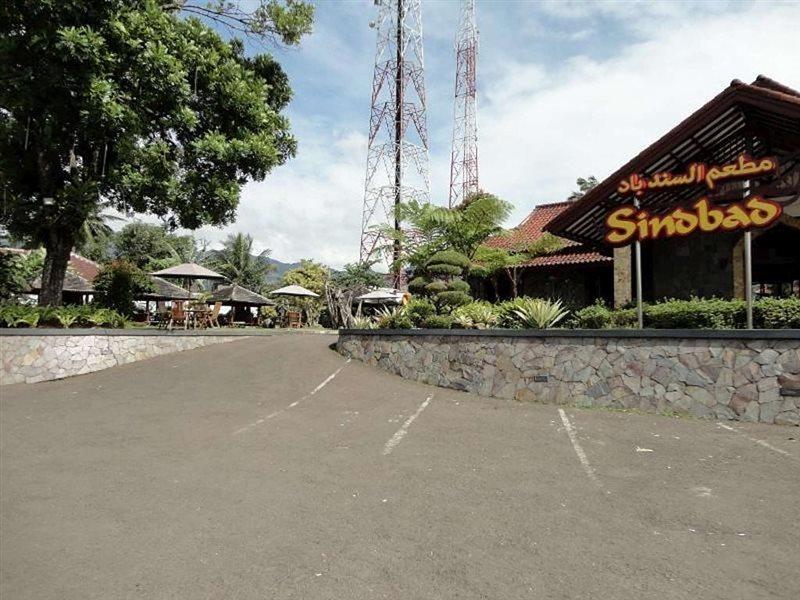 Villa Tunas Alam Mutiara Puncak Buitenkant foto