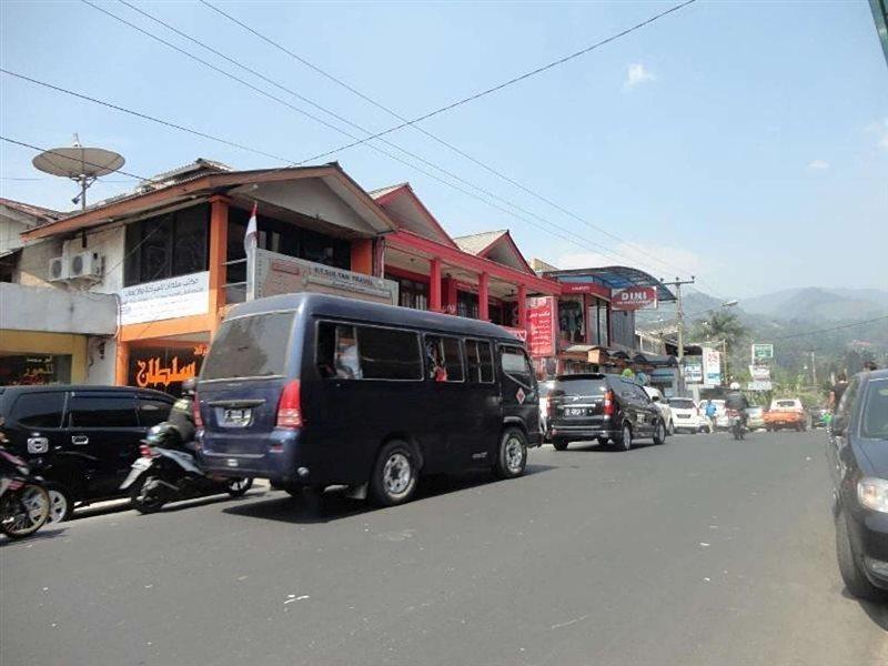 Villa Tunas Alam Mutiara Puncak Buitenkant foto